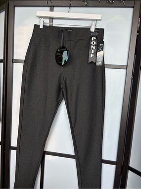 Kay Unger NWT Ponte Pull On Tummy Control Slimming Pants Gray L